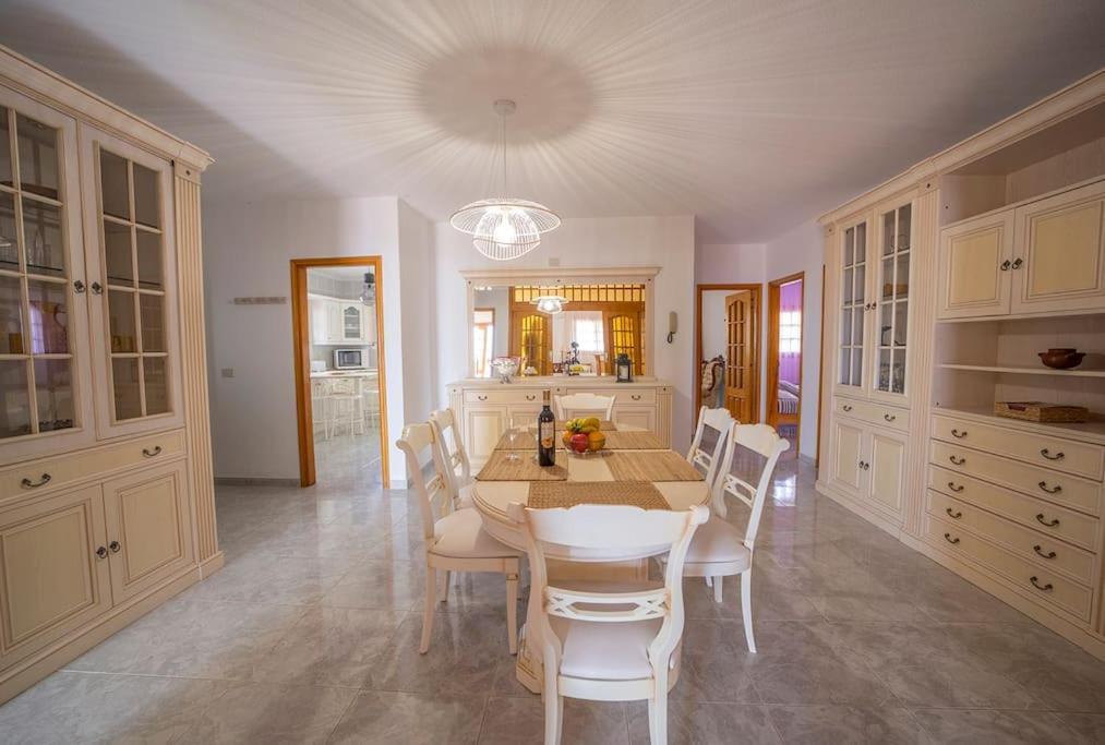 Villa Teram Alajeró Εξωτερικό φωτογραφία