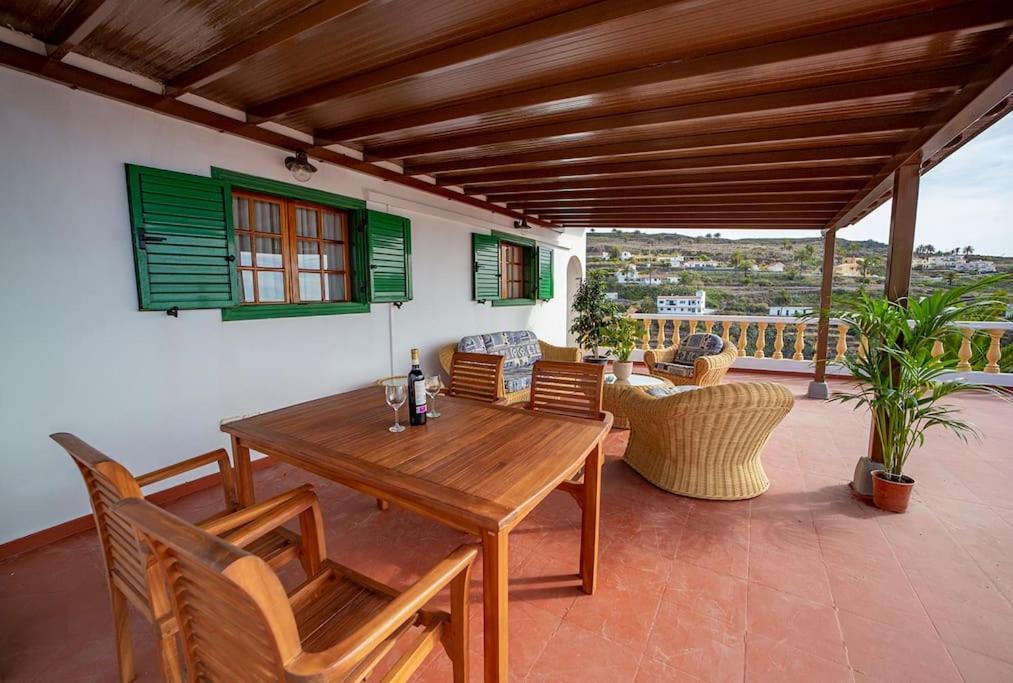 Villa Teram Alajeró Εξωτερικό φωτογραφία