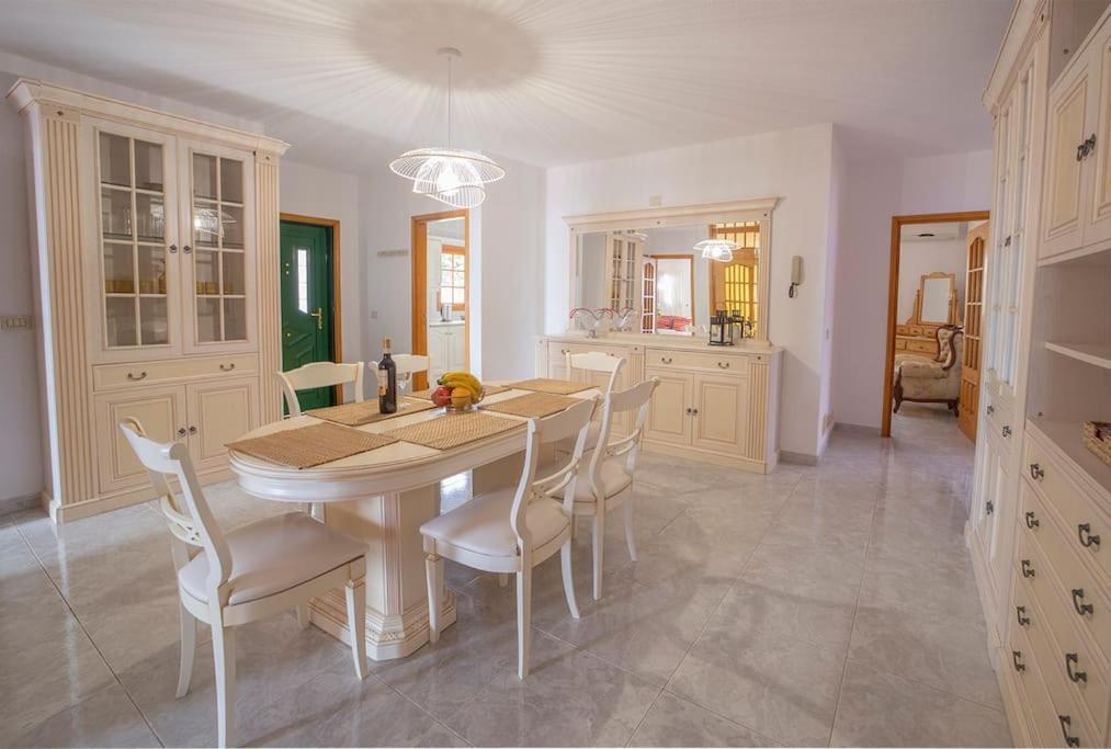 Villa Teram Alajeró Εξωτερικό φωτογραφία